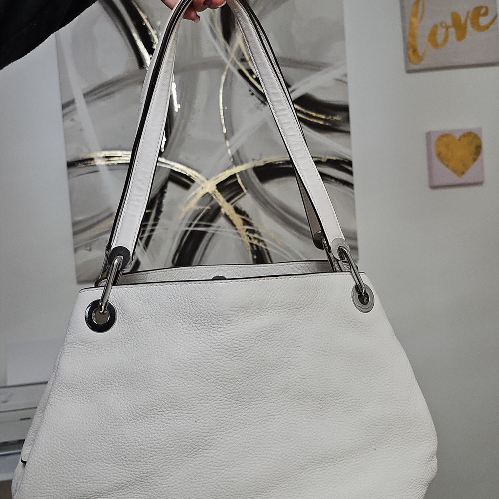 Elegant White Leather Tote Bag